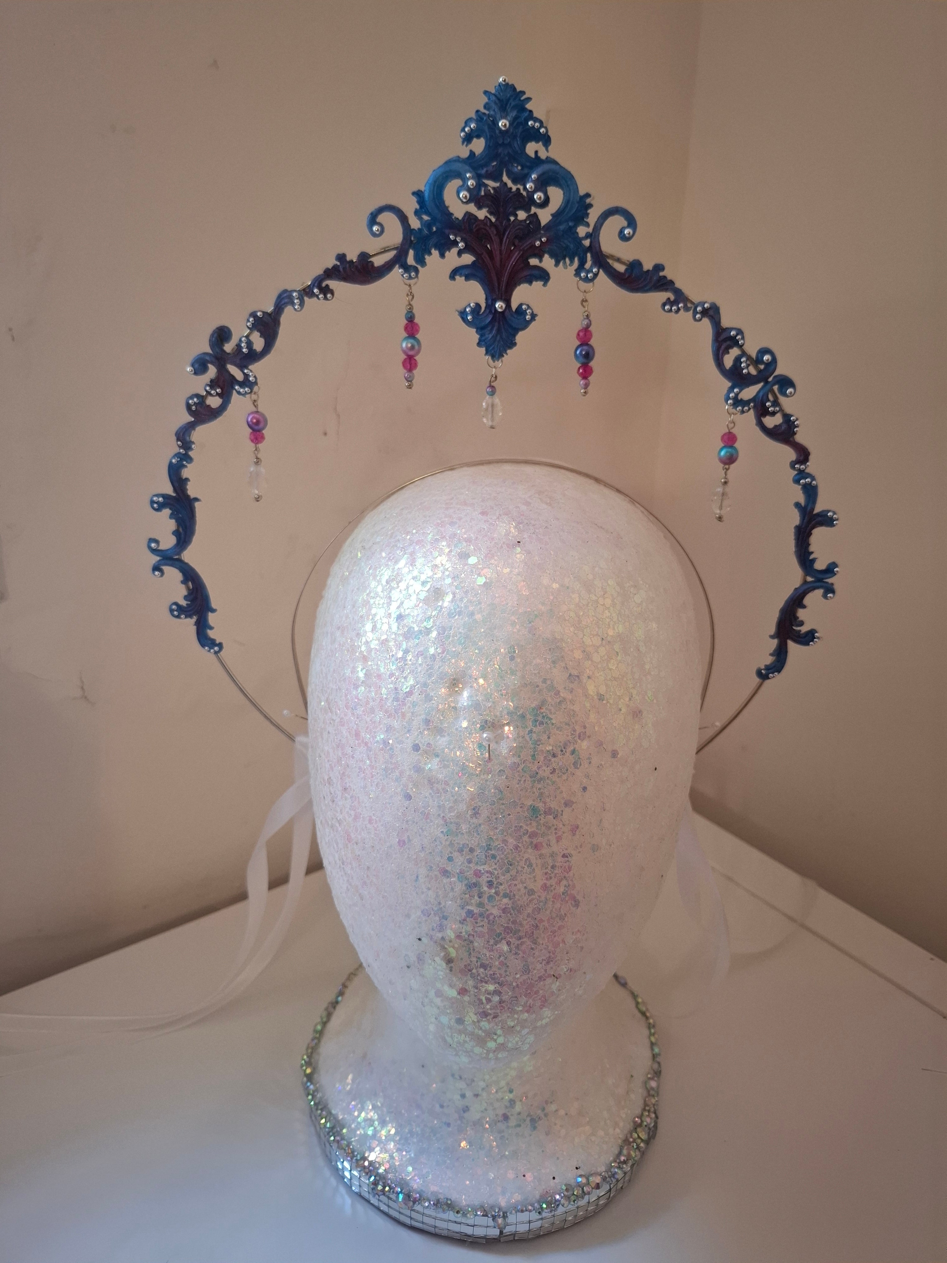 CROWN OF NIAVELLE